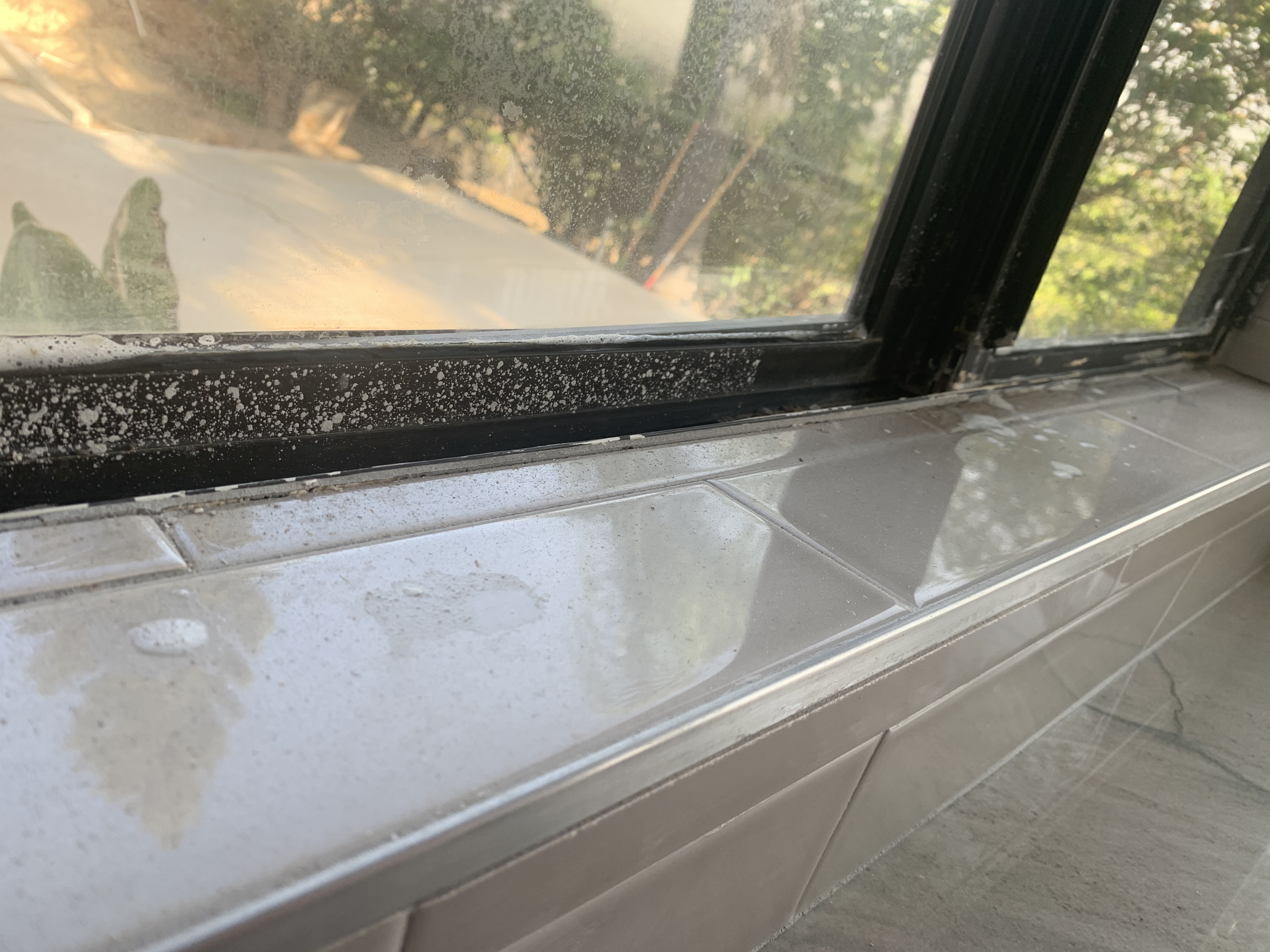 How to Remove Paint from Window Panes